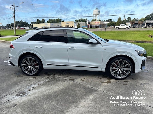 2026 Audi Q8