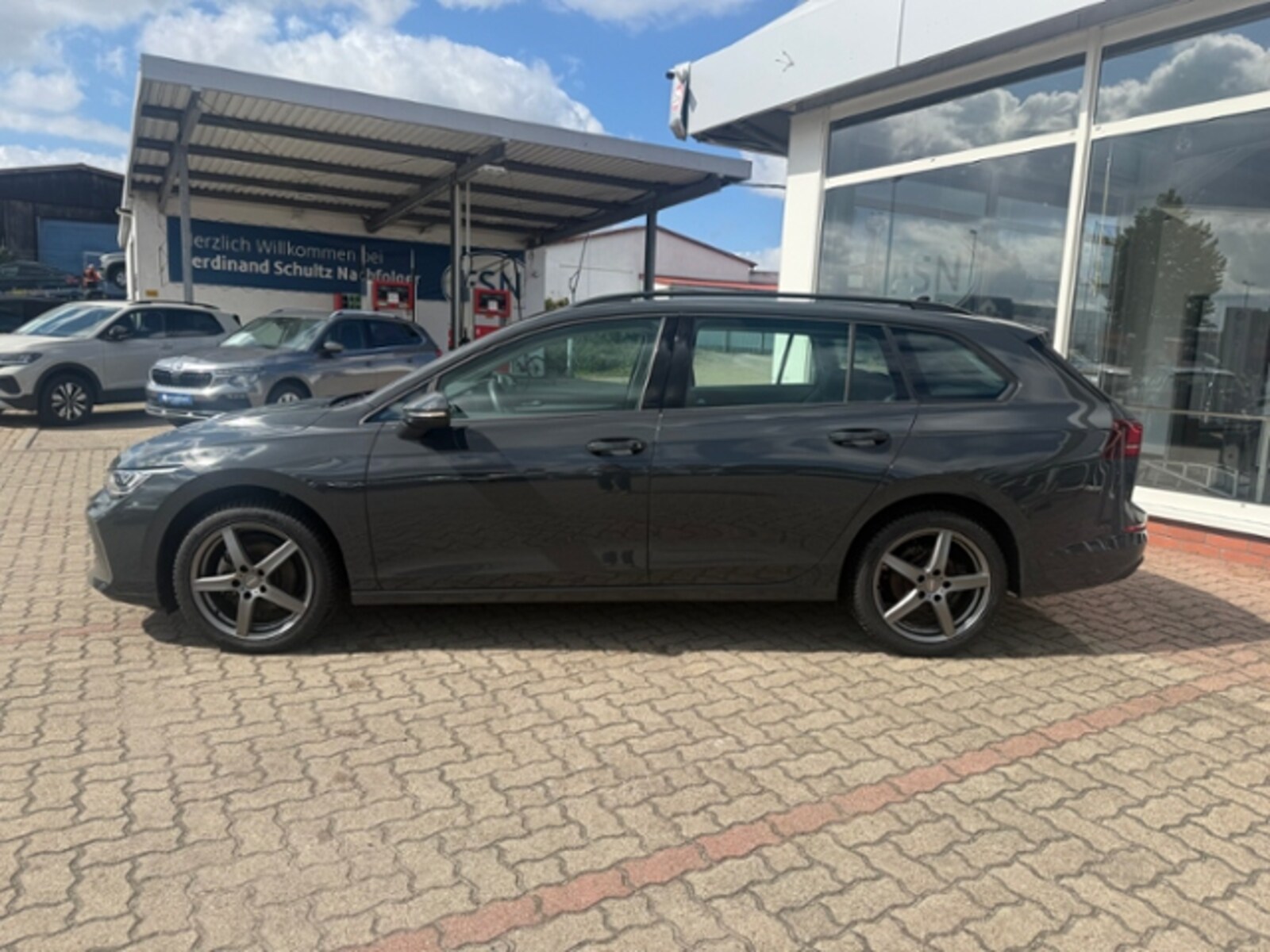 Volkswagen Golf Variant – Bild 3