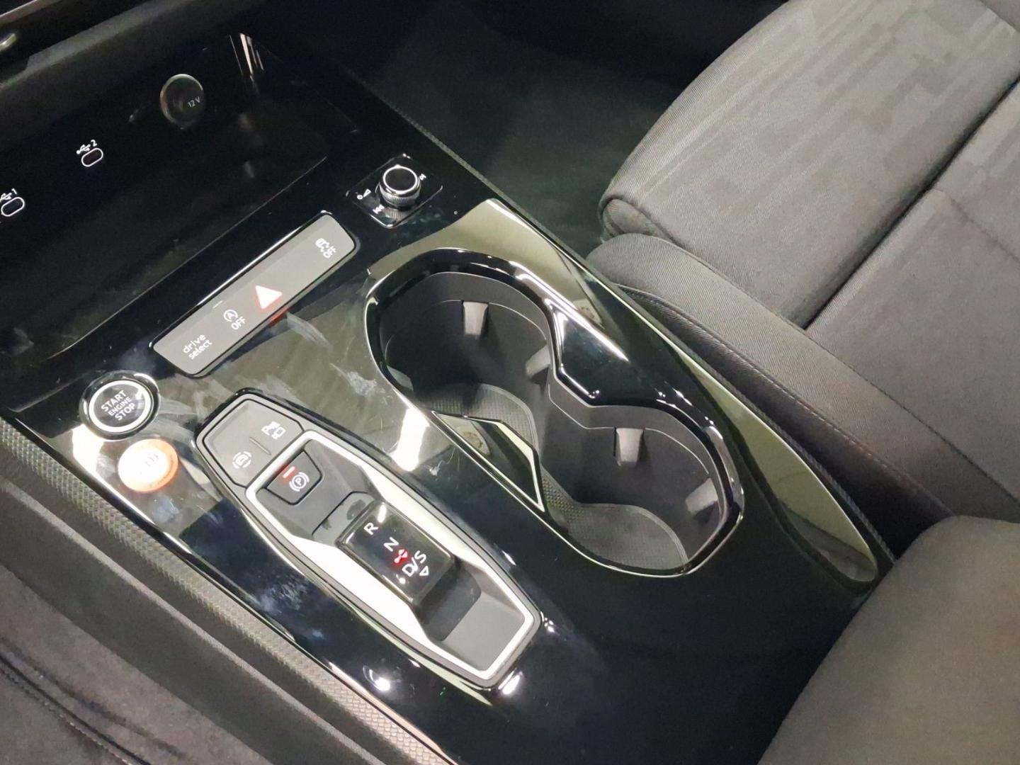Bild über Audi A5 Avant TFSI quattro S tronic - für weitere Informationen kontaktieren Sie den Audi Partner
