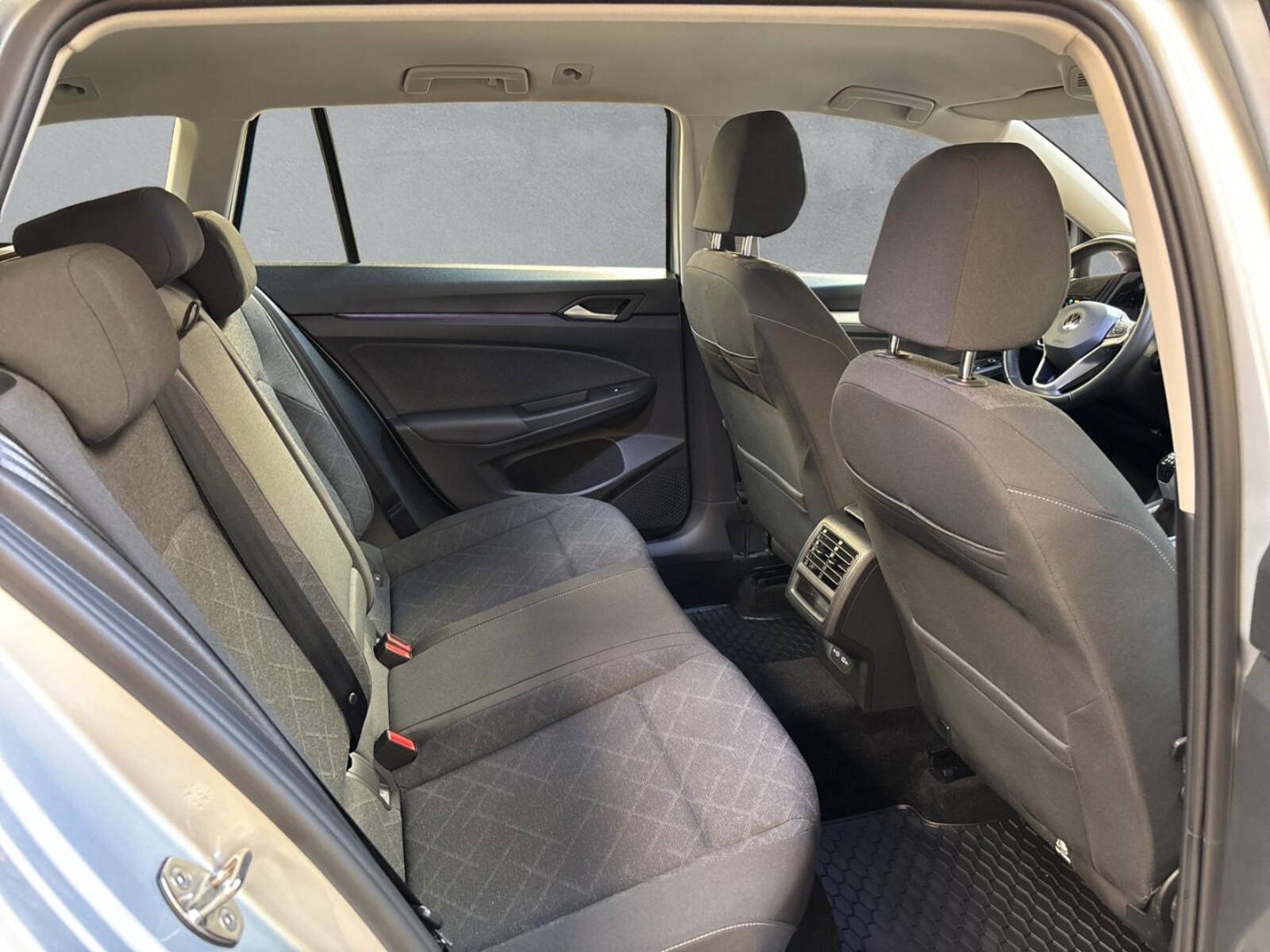 Volkswagen Golf Variant – Bild 11