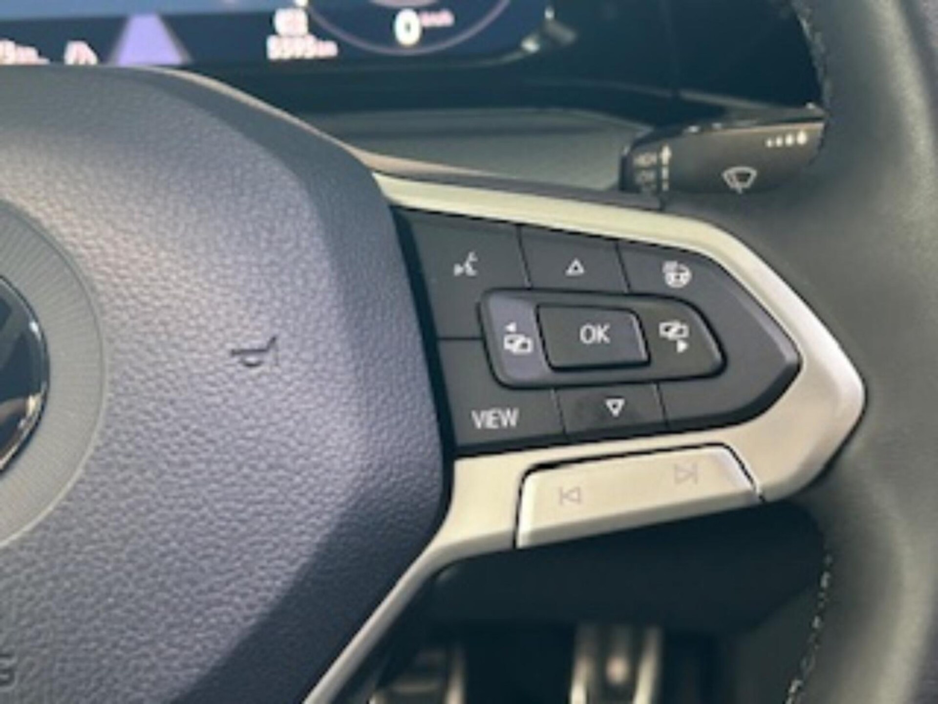 Volkswagen Golf Active