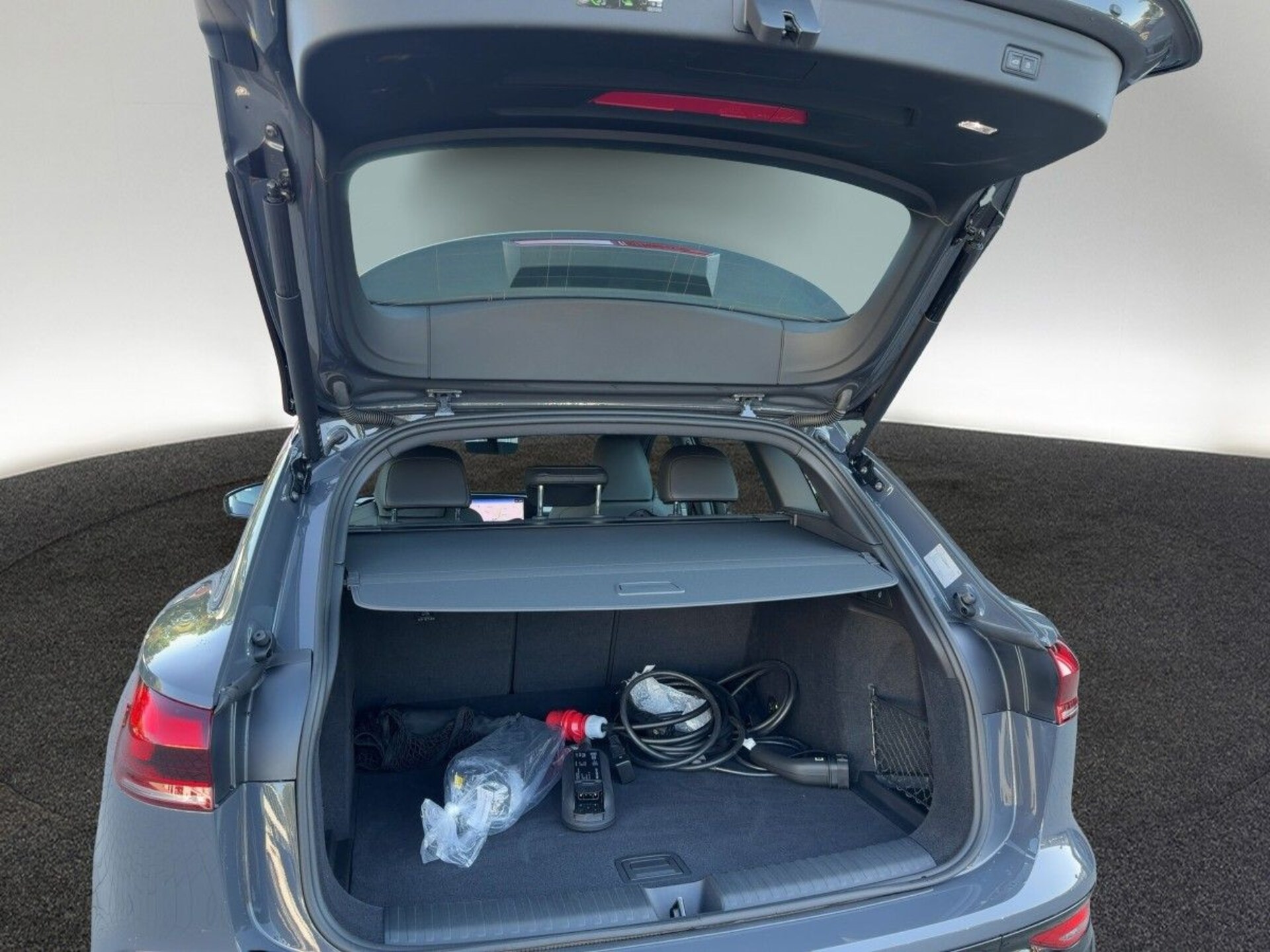 Audi Q6 SUV e-tron
