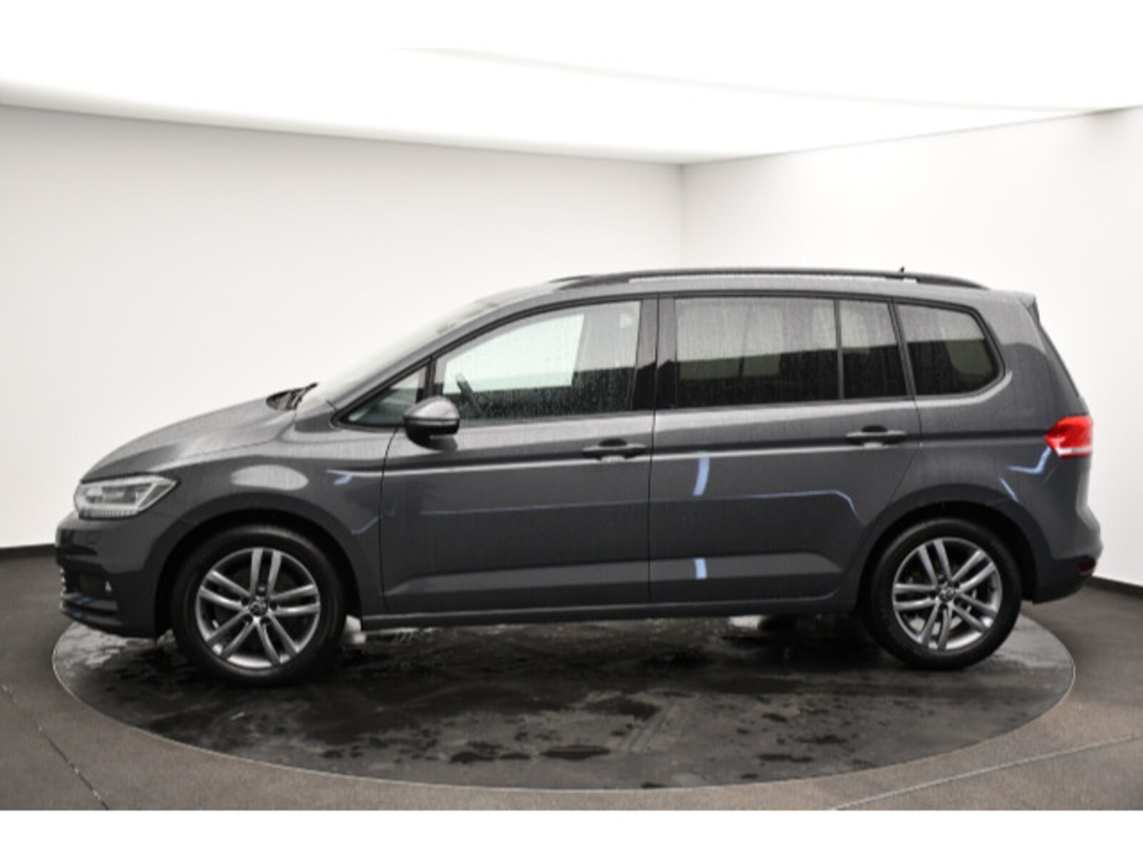 Volkswagen Touran – Bild 16