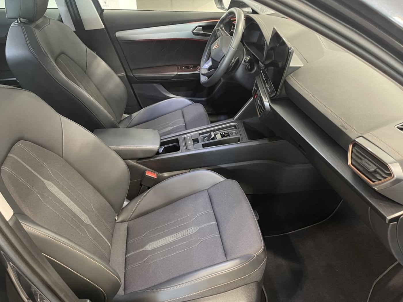 CUPRA Leon León 2.0 TSI DSG 140 kW (190 CV) — photo 5
