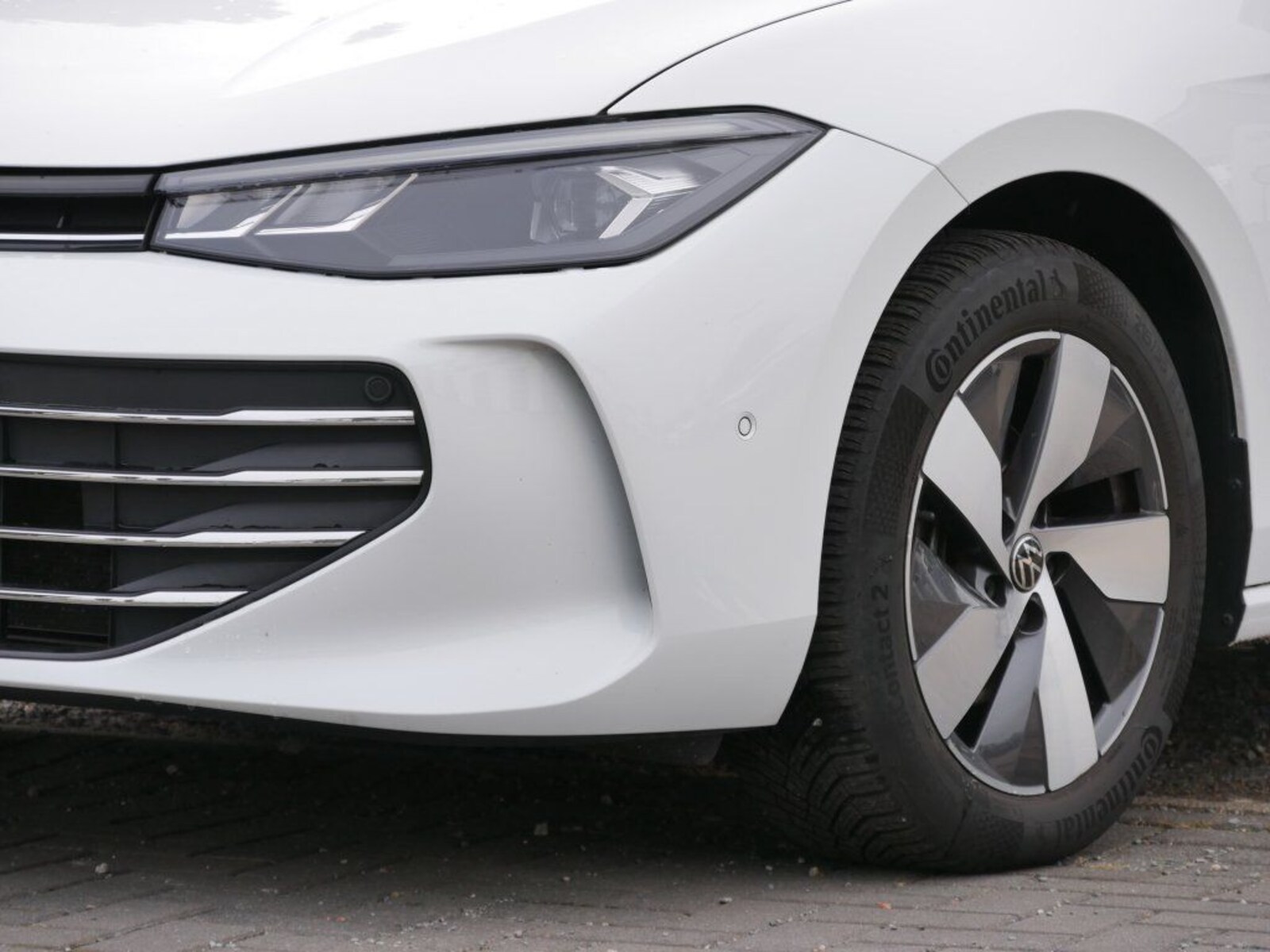 Volkswagen Passat – Bild 7