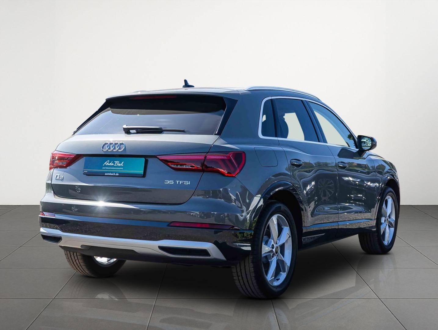Bild über Audi Q3 TFSI 110 kW S tronic - für weitere Informationen kontaktieren Sie den Audi Partner
