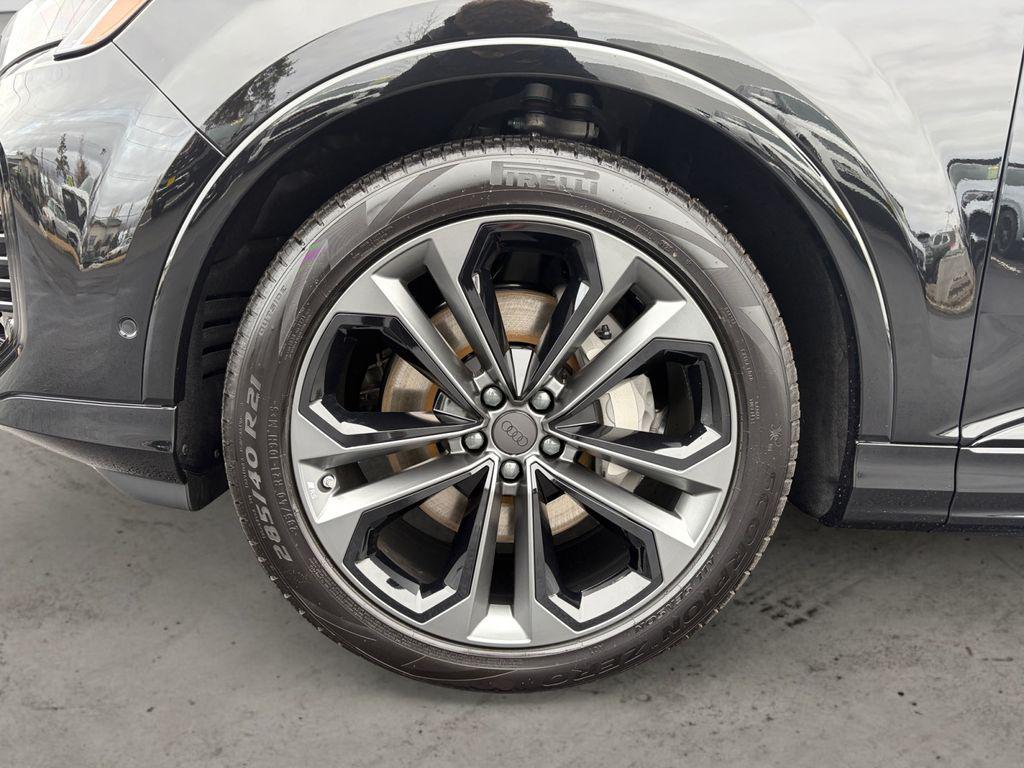 2026 Audi Q7 Premium Plus - Photo 9