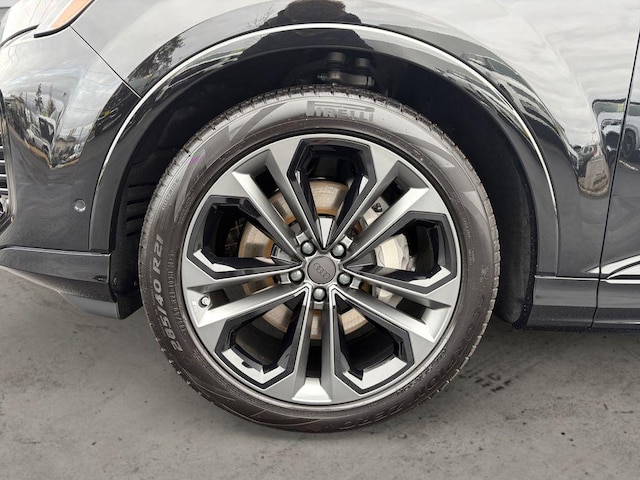 2026 Audi Q7 Premium Plus - Photo 9
