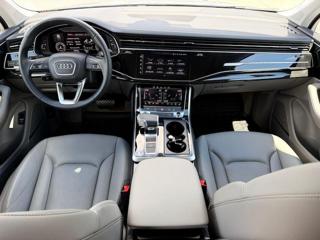 2023 Audi Q7