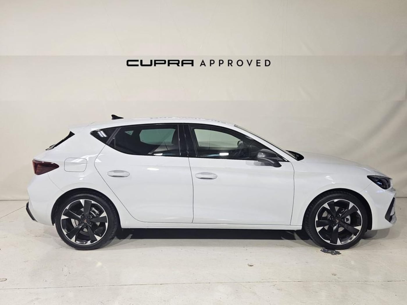 CUPRA Leon León 1.5 eTSI DSG 110 kW (150 CV) — photo 3