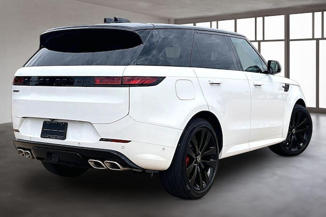 2025 Land Rover Range Rover Sport