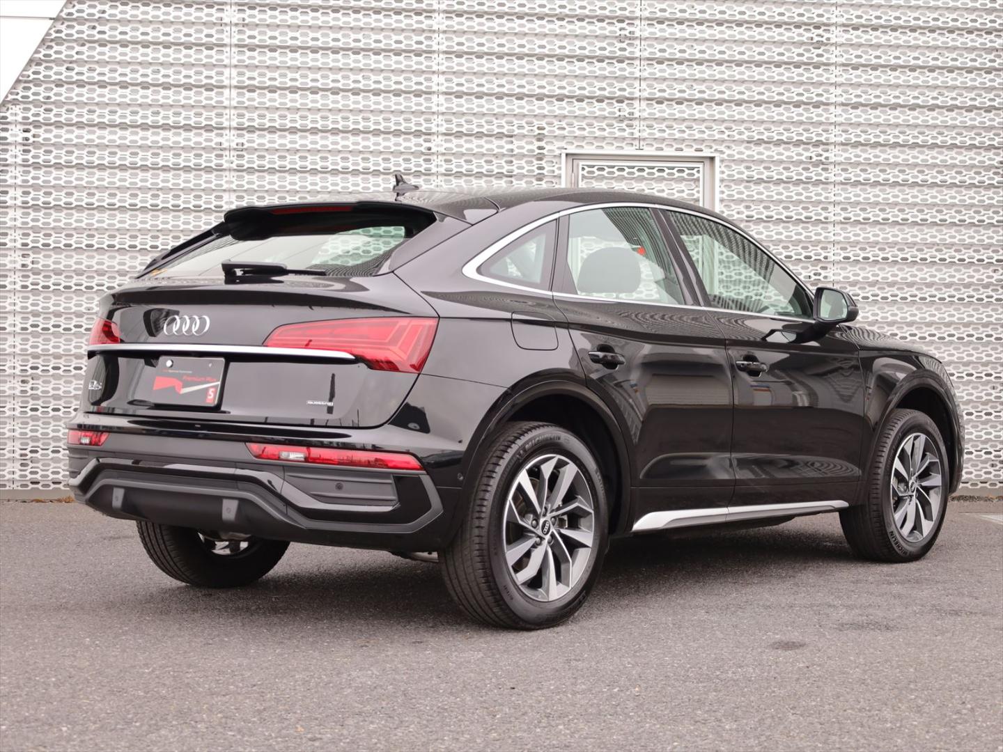 Image about Audi Q5 Sportback 40 TDI quattro advanced