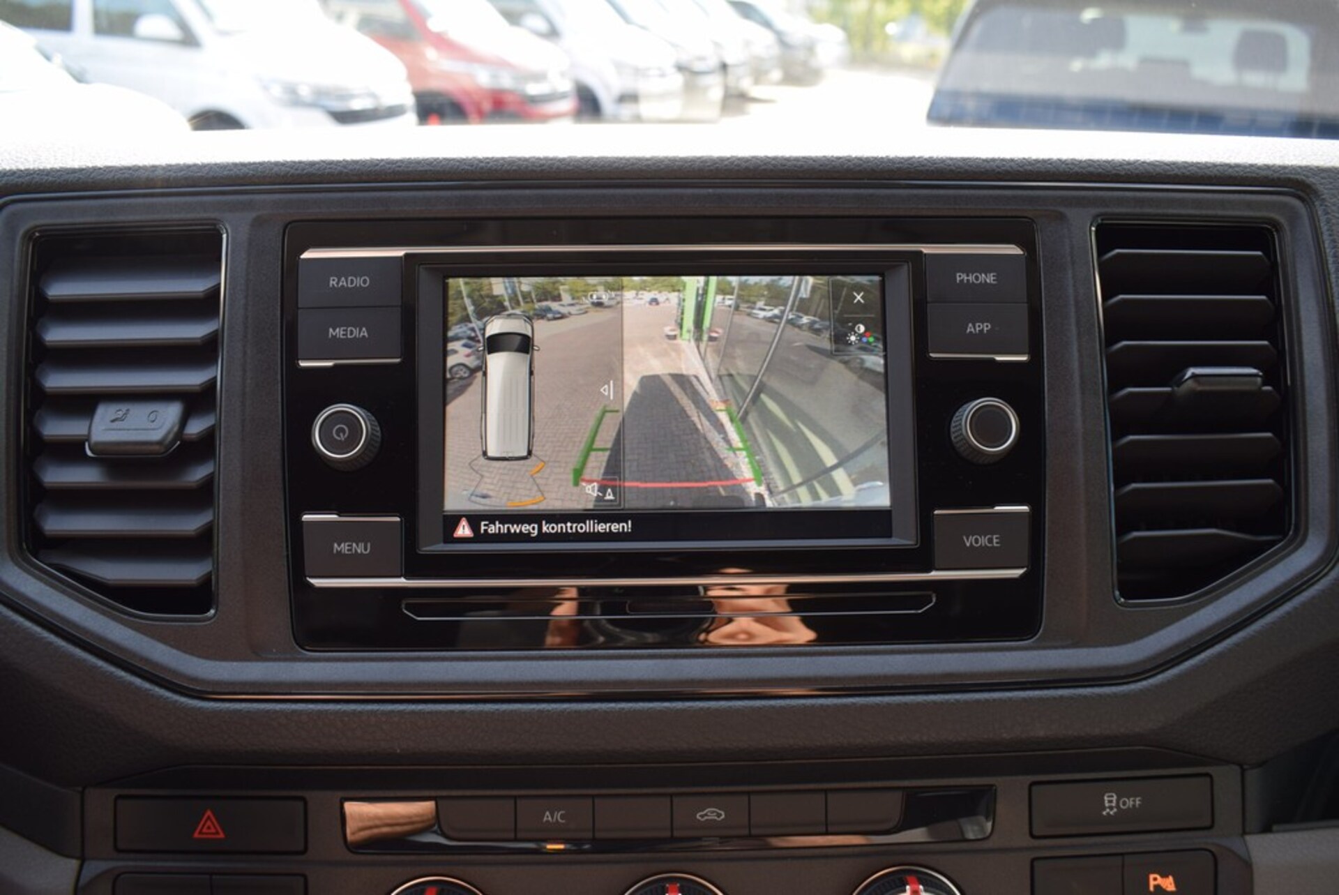 Volkswagen Crafter Kasten mittlerer Radstand