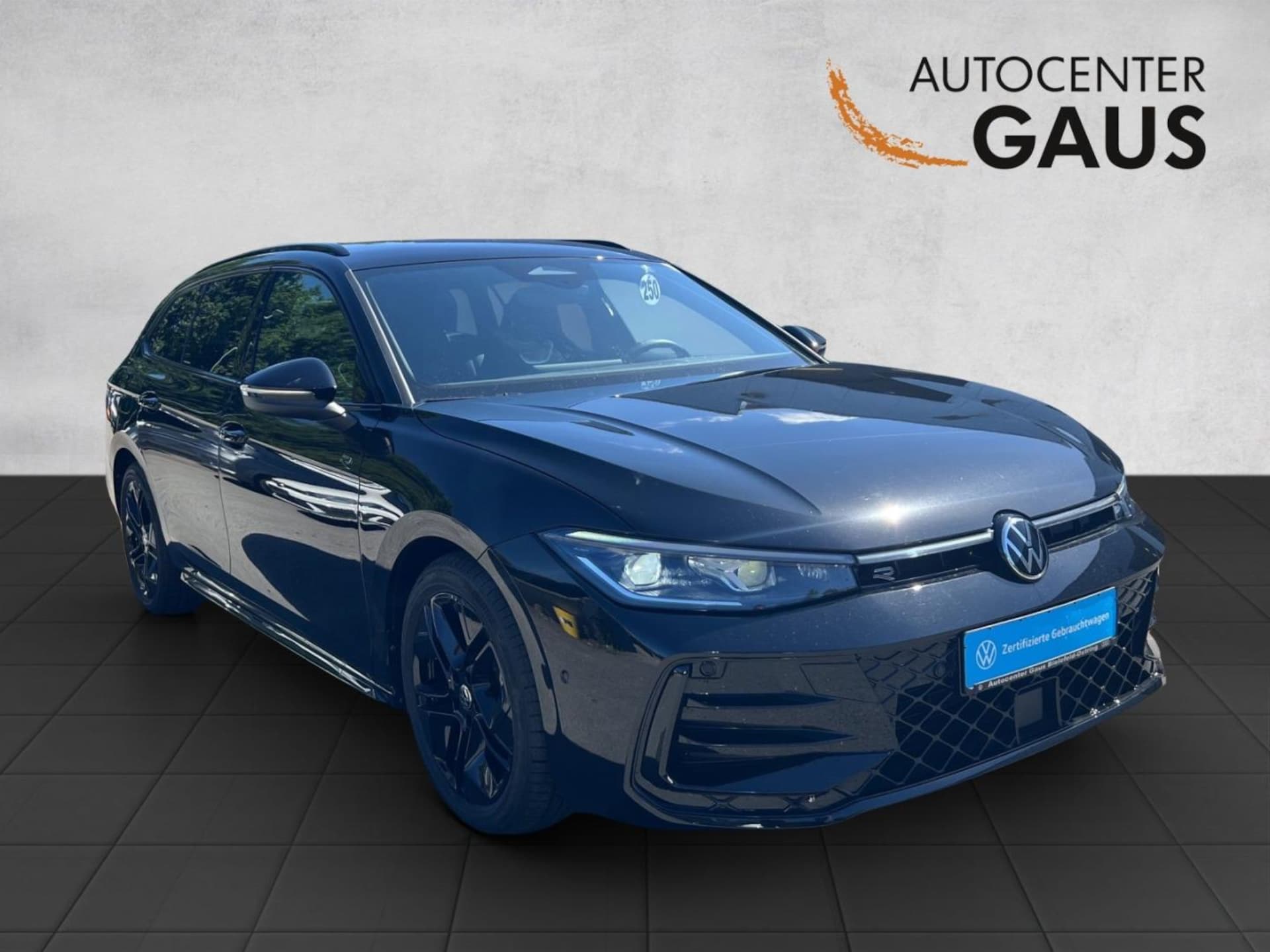 Volkswagen Passat R-Line