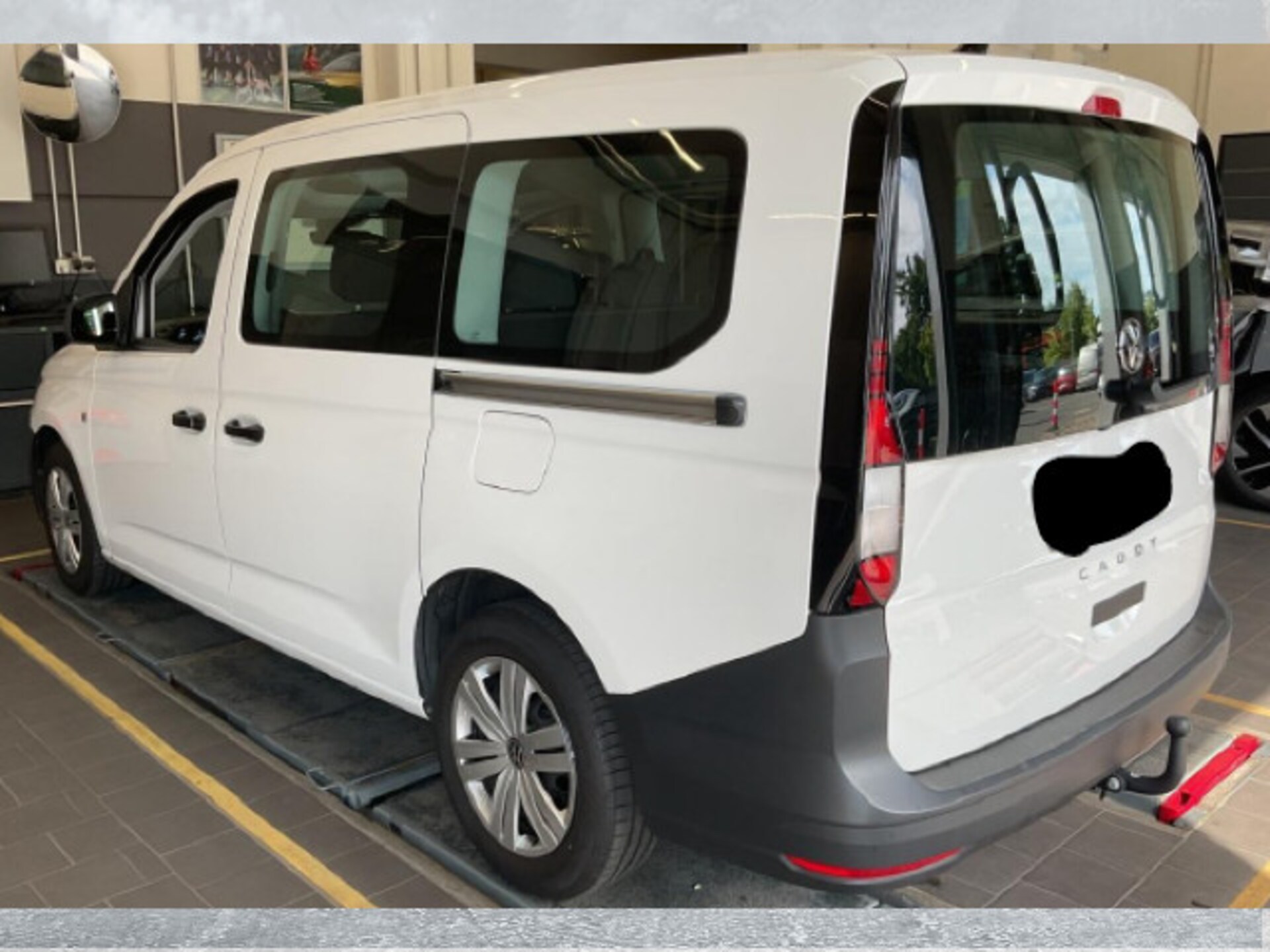 Volkswagen Caddy Maxi Kombi Basis-Modell