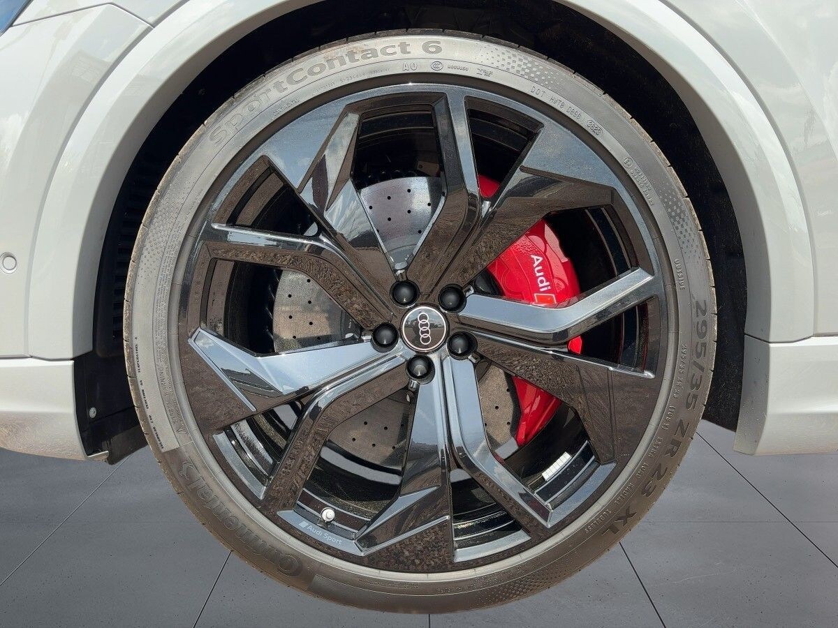 Audi RS Q8 SUV