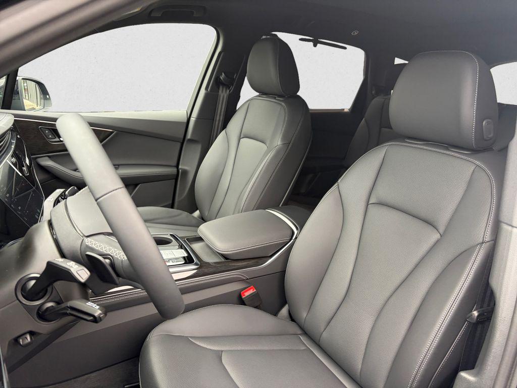 2026 Audi Q7 Premium Plus - Photo 10