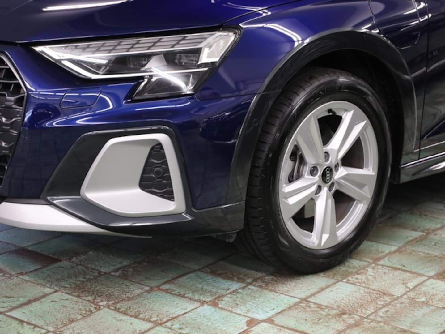 Bild über Audi A3 allstreet TFSI e 40 TFSI e S tronic - für weitere Informationen kontaktieren Sie den Audi Partner