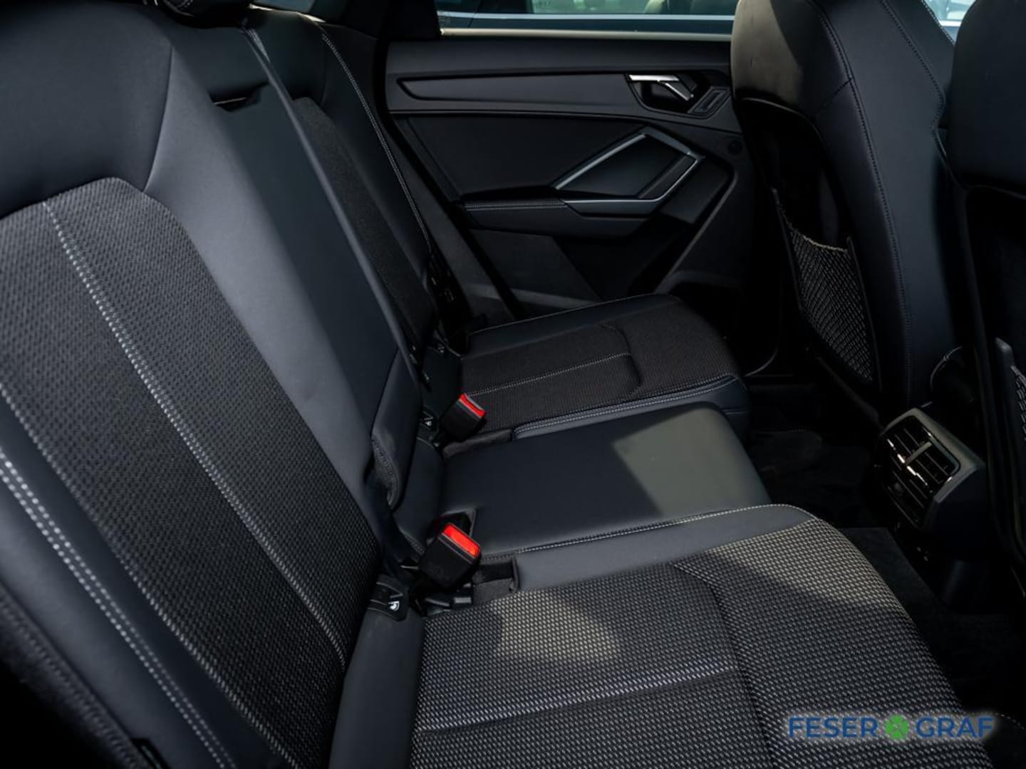 Bild über Audi Q3 Sportback S line 35 TFSI S tronic - für weitere Informationen kontaktieren Sie den Audi Partner