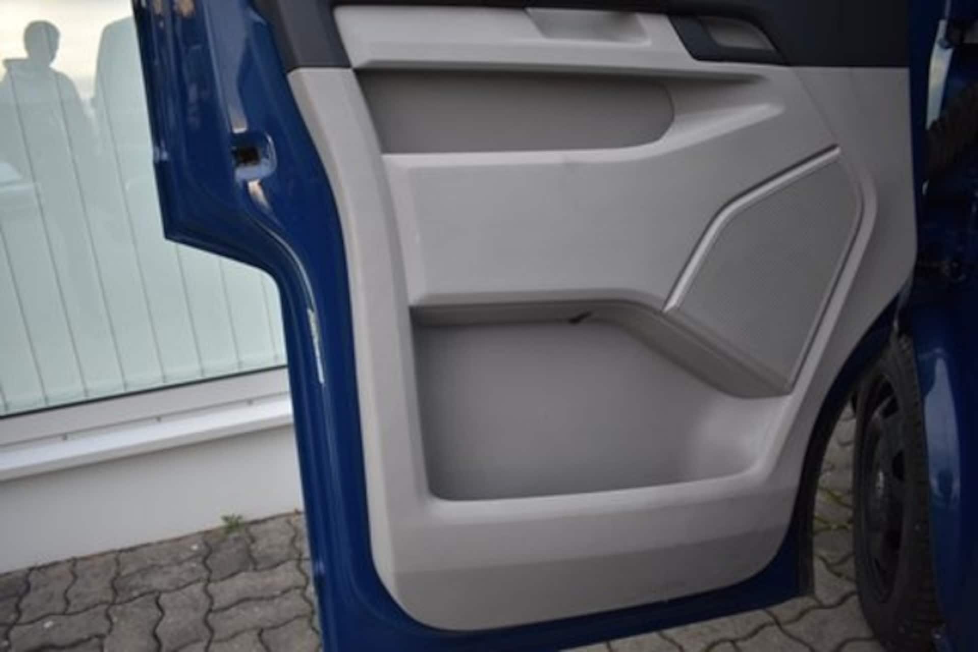 Volkswagen T6 Transporter Kombi kurzer Radstand