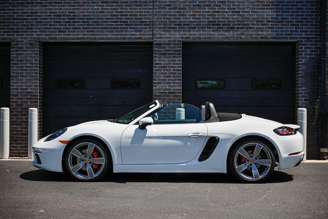 2025 Porsche 718 Boxster