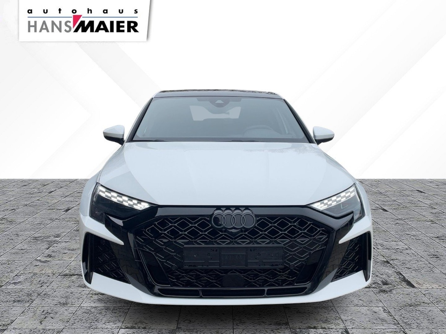 Bild über Audi RS 3 Sportback TFSI quattro S tronic - für weitere Informationen kontaktieren Sie den Audi Partner