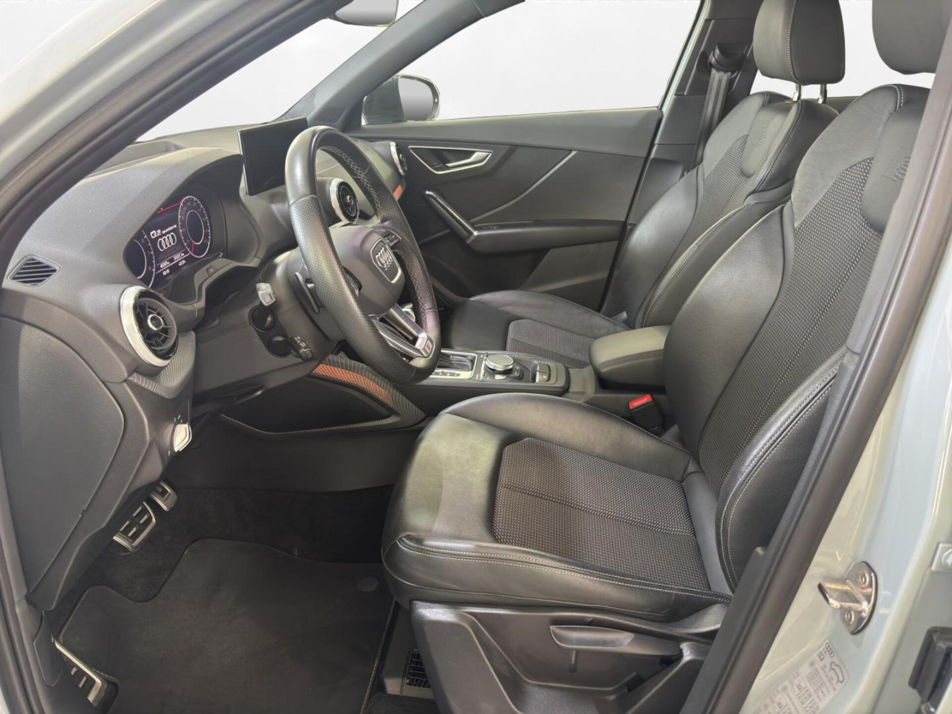 Audi Q2 S line