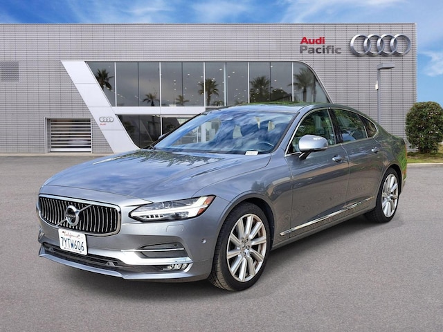 Photo of 2017 Volvo S90