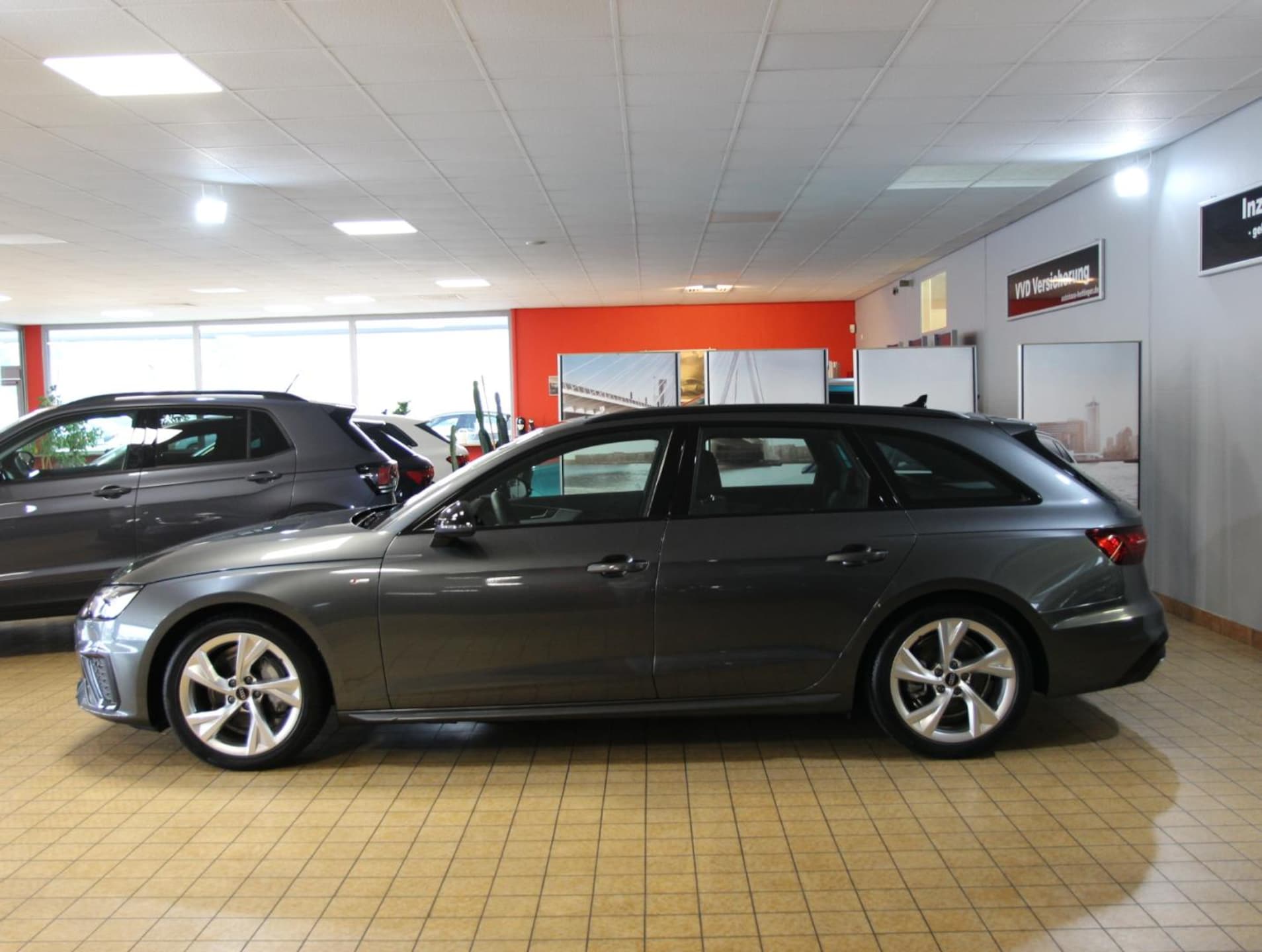 Audi A4 Avant S line