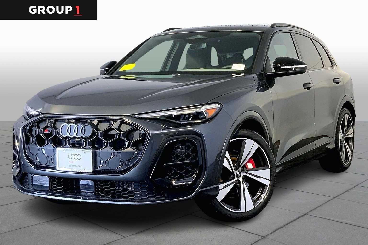 2025 Audi SQ5 Premium Plus's photo