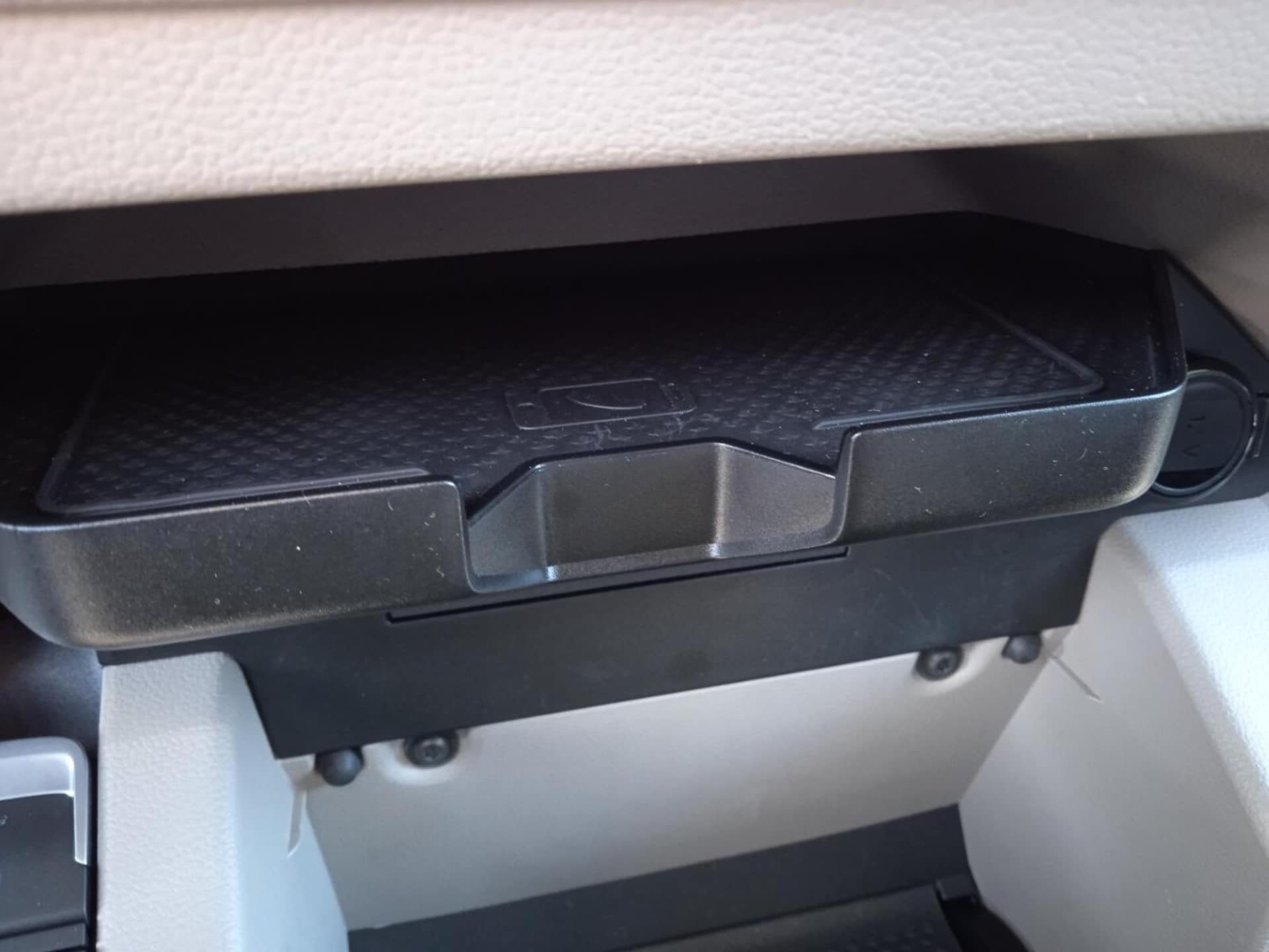 Volkswagen Multivan długi rozstaw osi Life