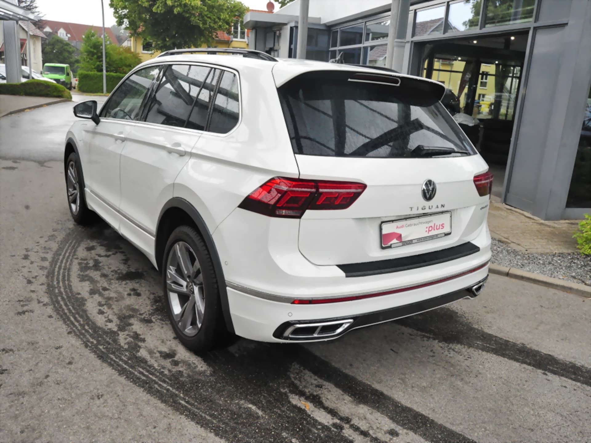 Volkswagen Tiguan R-Line