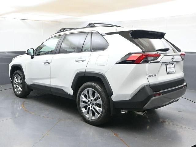 2025 Toyota RAV4