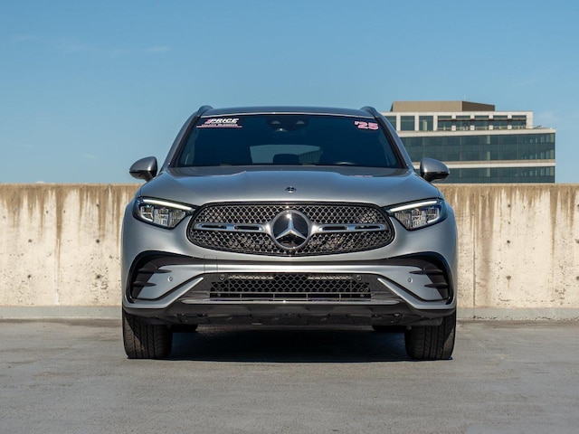 2025 Mercedes-Benz