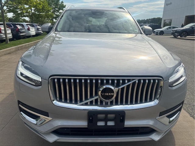 2023 Volvo XC90