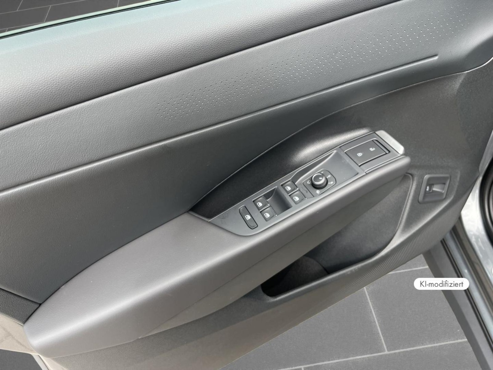 Volkswagen T-Roc – Bild 13