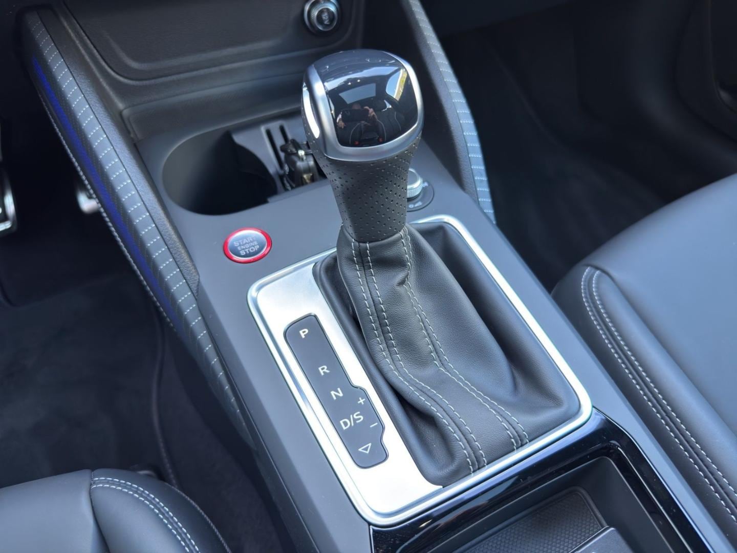 Bild über Audi SQ2 TFSI quattro S tronic - für weitere Informationen kontaktieren Sie den Audi Partner
