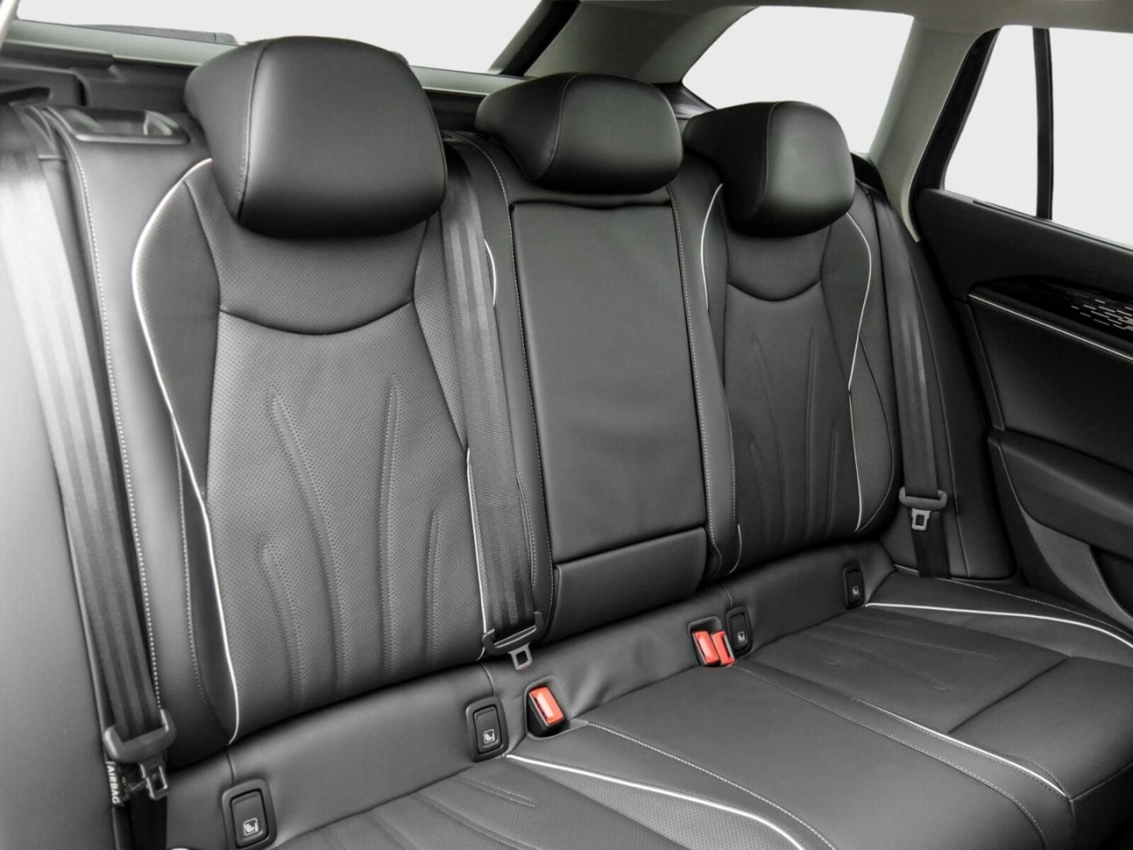 Volkswagen Passat – Bild 4