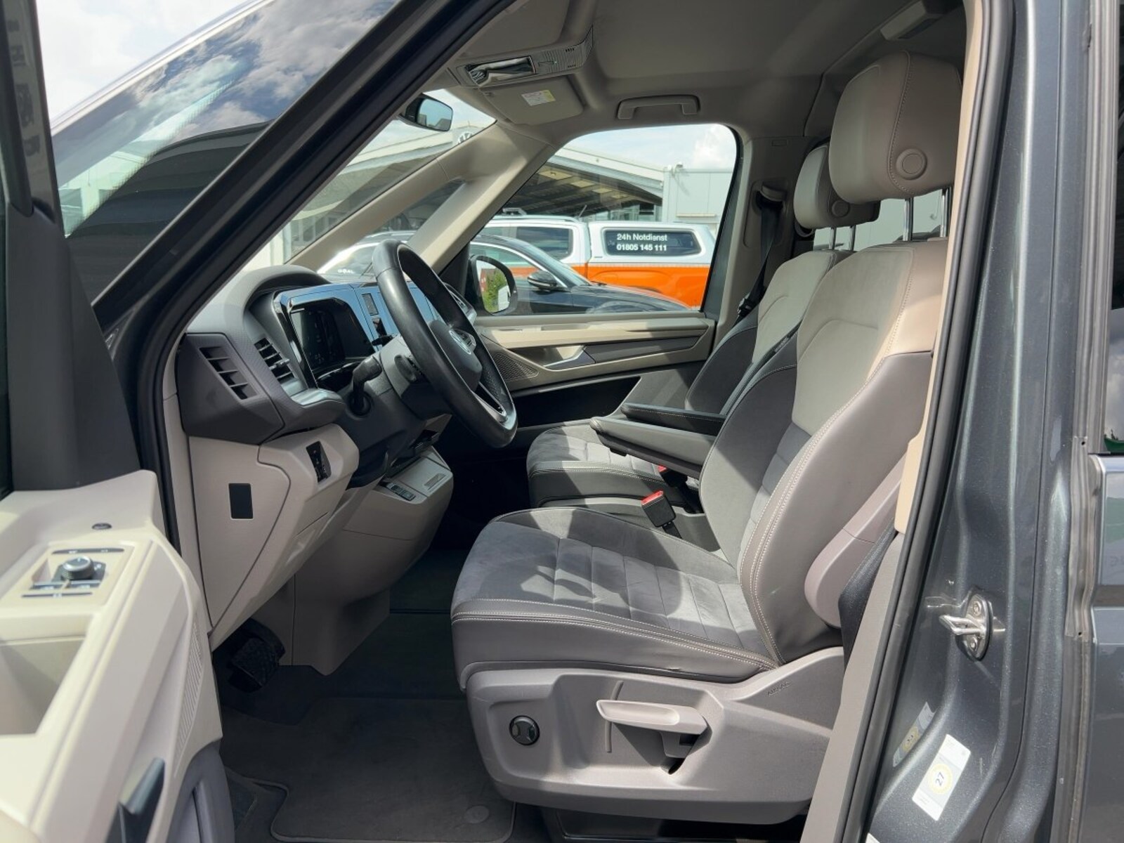 Volkswagen Multivan – Bild 8