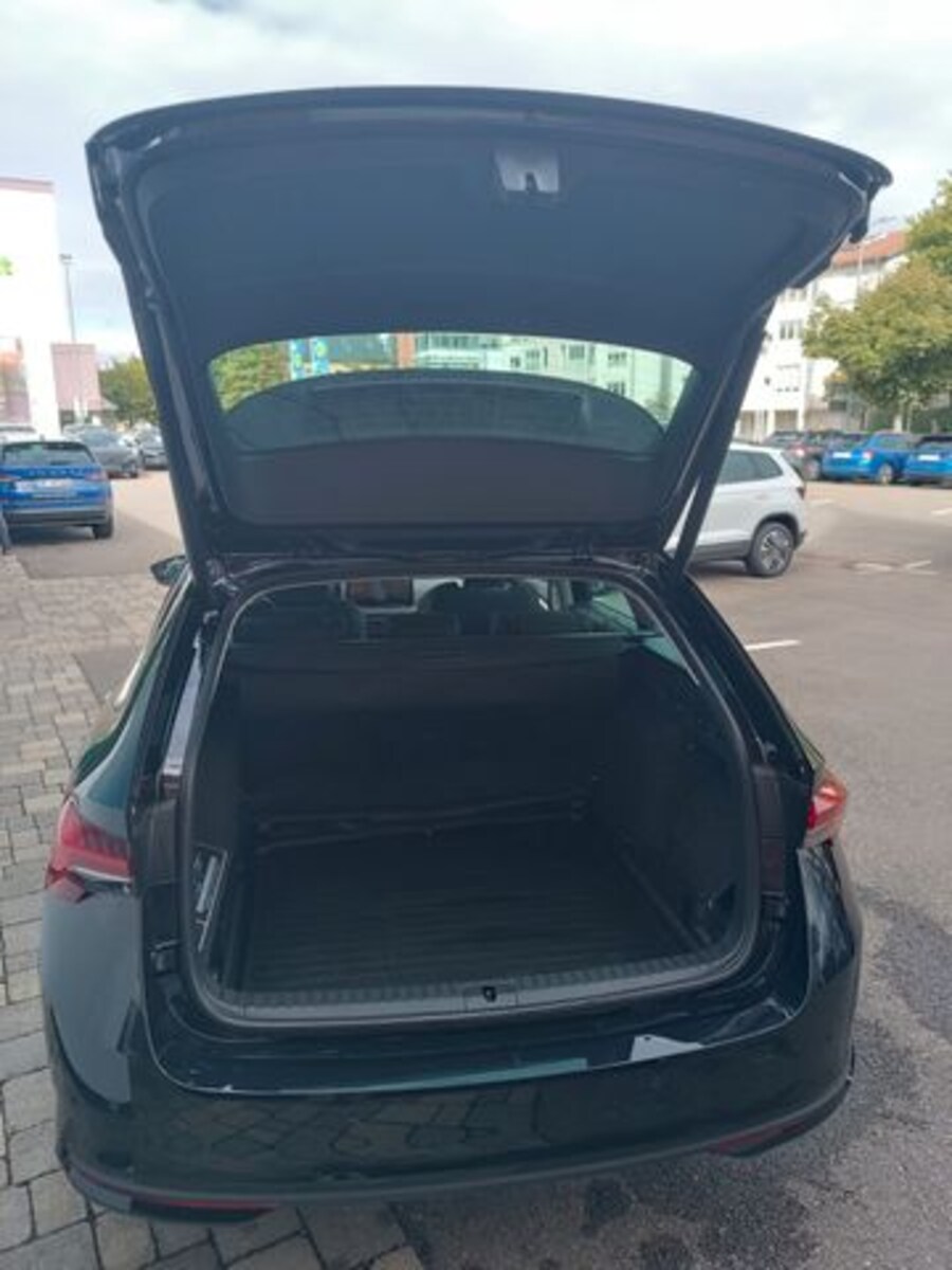 Škoda Octavia Combi – Bild 7