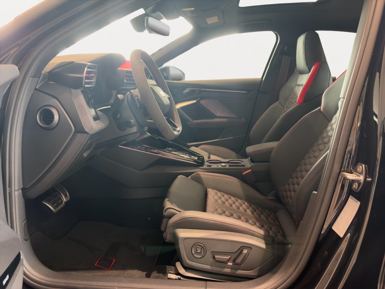 Audi RS 3 Limousine – Bild 8