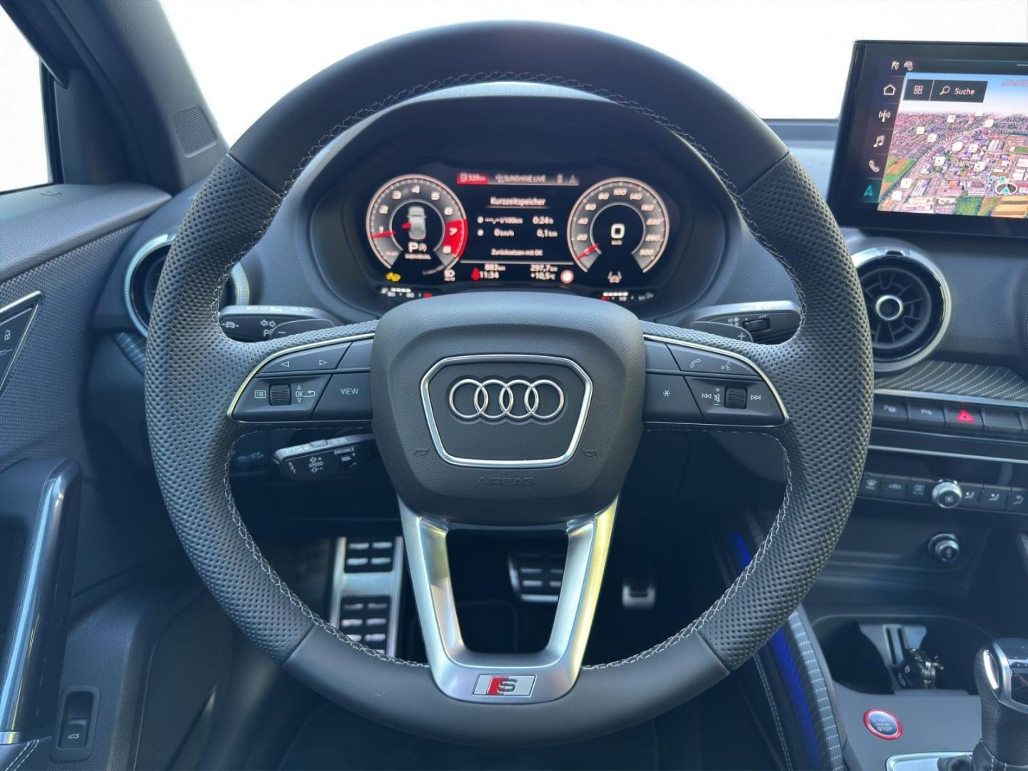 Bild über Audi SQ2 TFSI quattro S tronic - für weitere Informationen kontaktieren Sie den Audi Partner