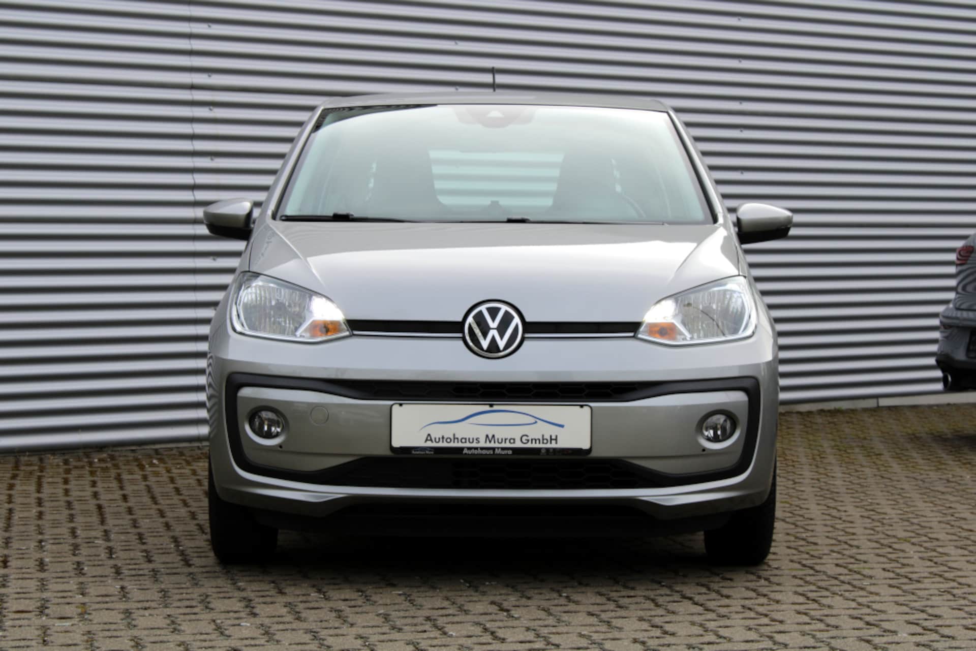Volkswagen up! move up!