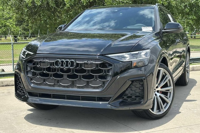 2026 Audi Q8