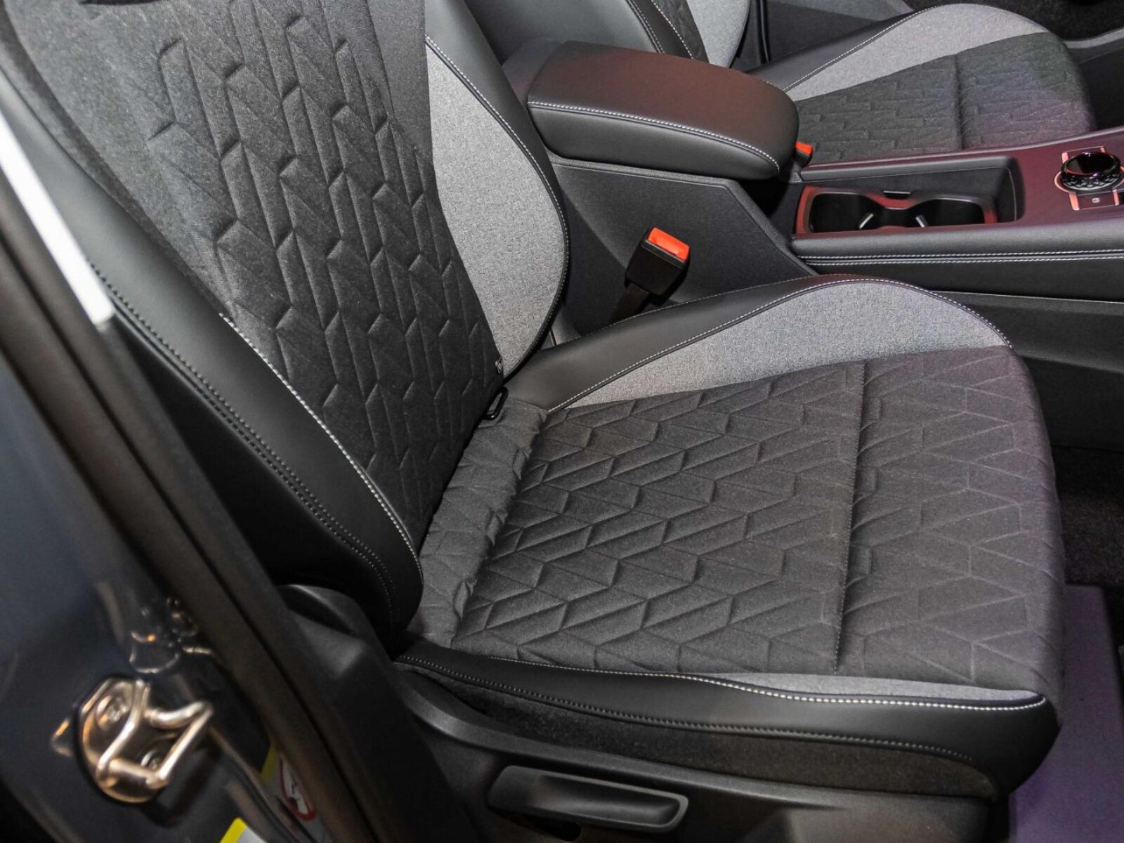 Volkswagen Tiguan – Bild 17