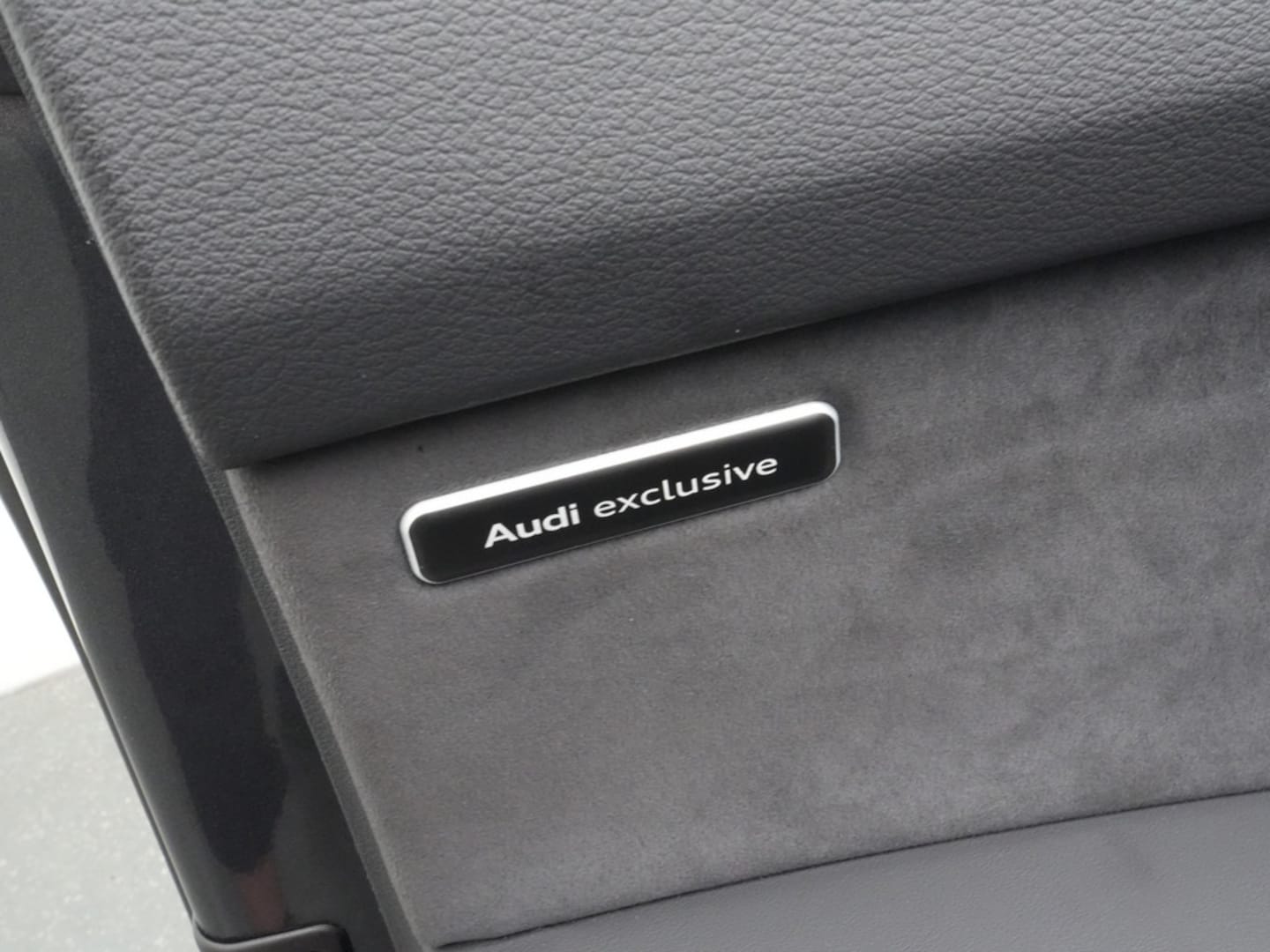 Bild über Audi Q7 competition plus 50 TDI quattro tiptronic - für weitere Informationen kontaktieren Sie den Audi Partner