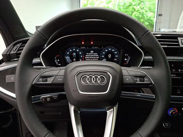 2025 Audi Q3 S Line Premium - Photo 15