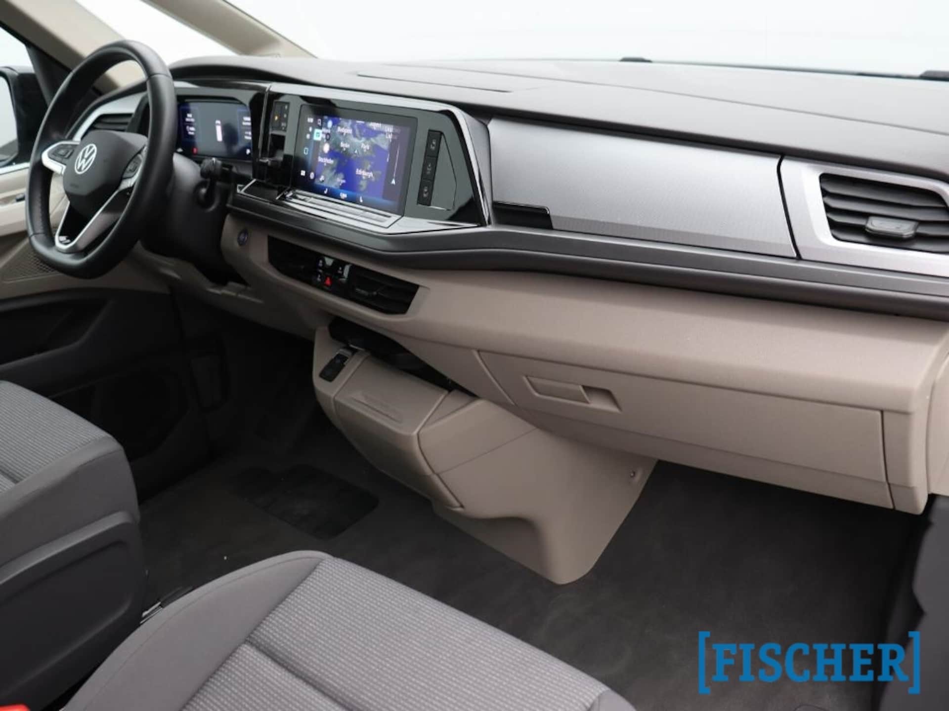 Volkswagen Multivan Basis-Modell