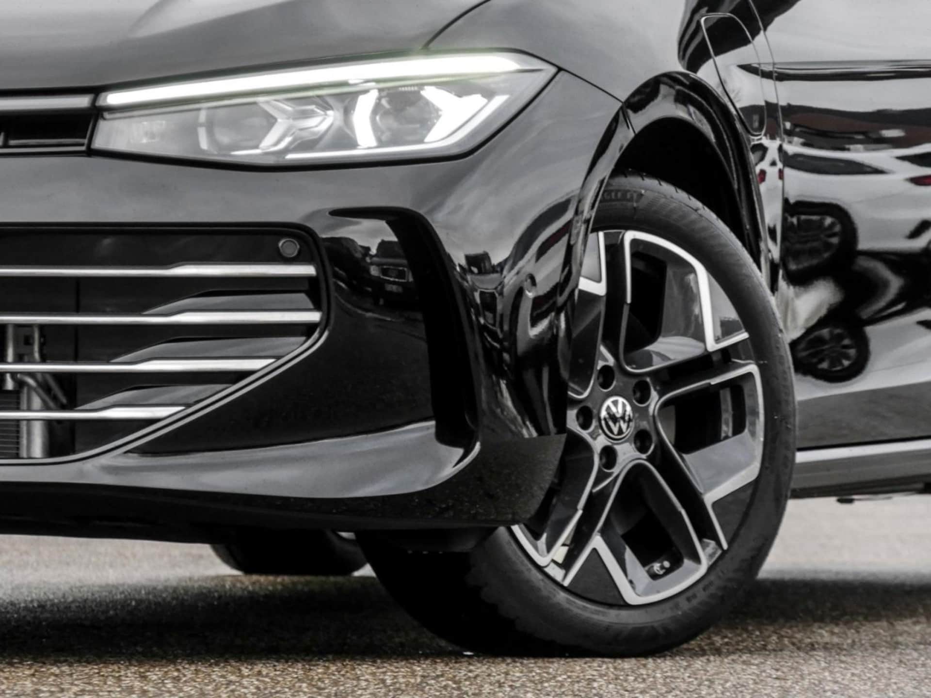 Volkswagen Passat Elegance