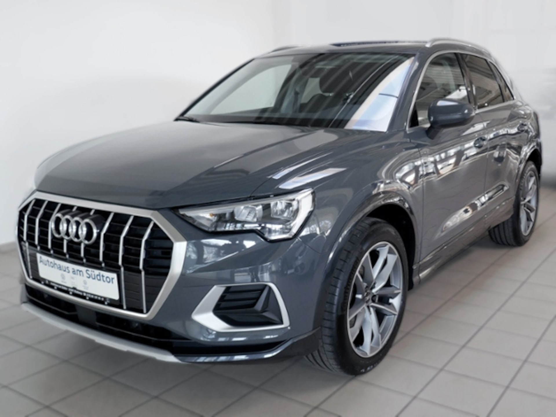 Audi Q3 SUV advanced